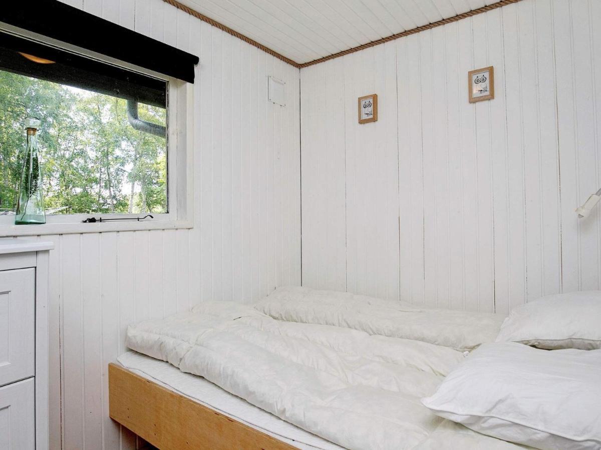 4 Person Holiday Home In L S Laeso Εξωτερικό φωτογραφία